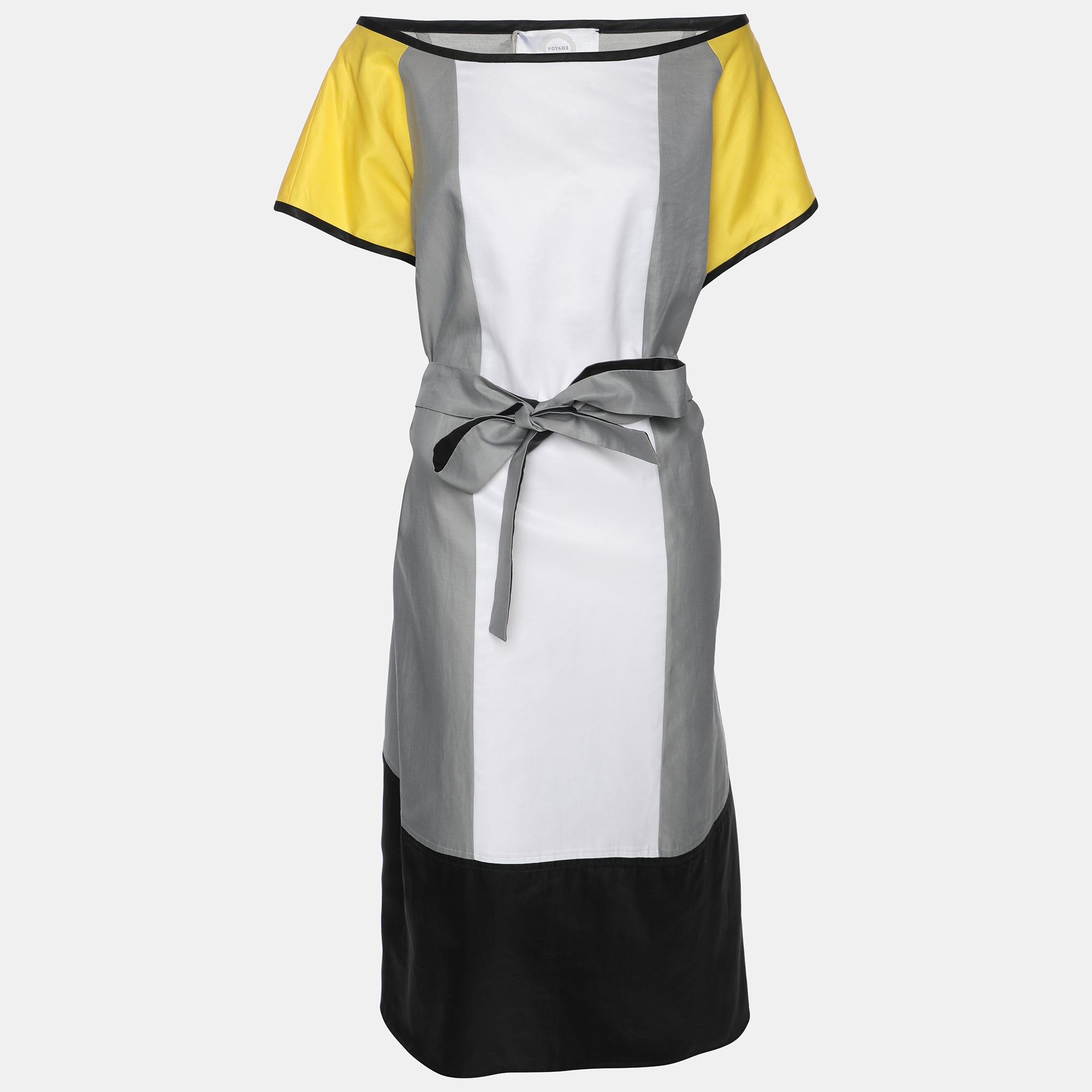 Платье Voyage By Marina Rinaldi из разноцветной хлопковой ткани с лоскутным узором и поясом
Платье Voyage By Marina Rinaldi из разноцветной хлопковой ткани с лоскутным узором и поясом