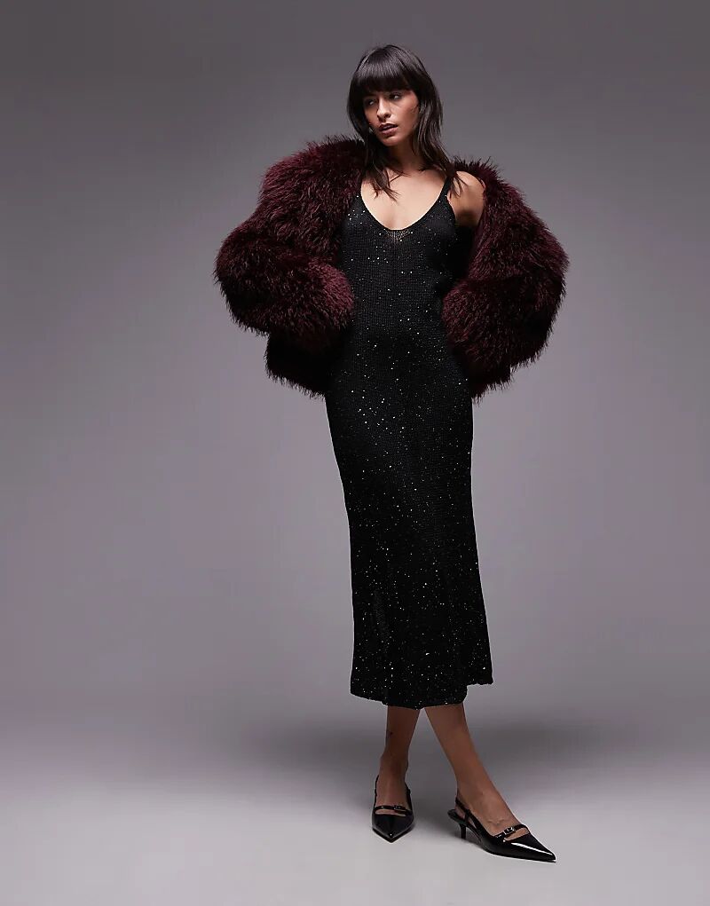 Многослойное платье-миди с горячей фиксацией черного цвета Mango
Многослойное платье-миди с горячей фиксацией черного цвета Mango