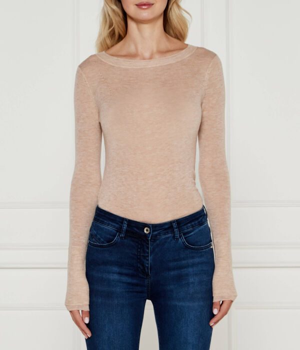 Свитер шерстяной Patrizia Pepe Regular Fit, бежевый
Свитер шерстяной Patrizia Pepe Regular Fit, бежевый