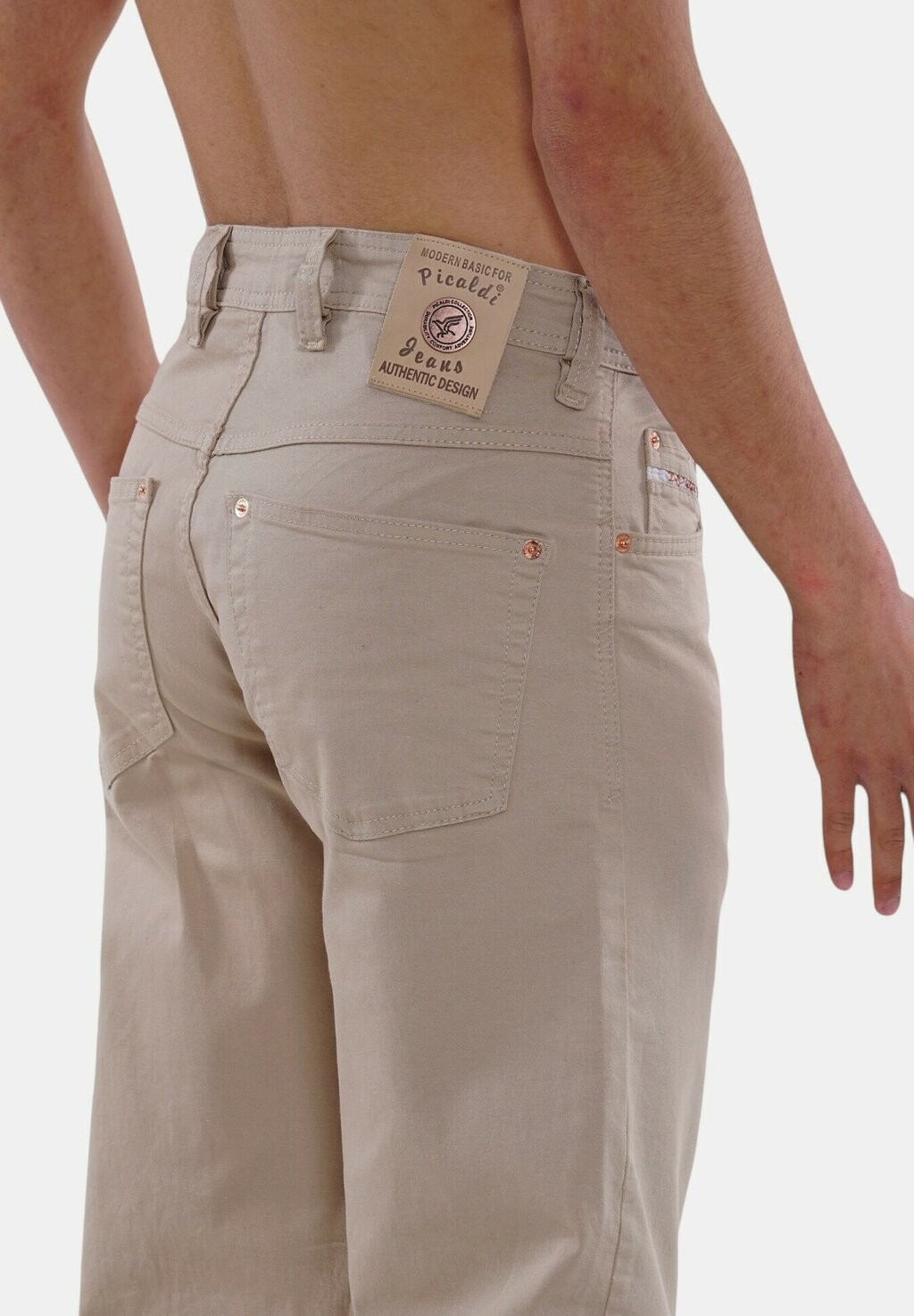 Брюки ZICCO 472 GABARDINE GLOW Picaldi, бежевый
Брюки ZICCO 472 GABARDINE GLOW Picaldi, бежевый