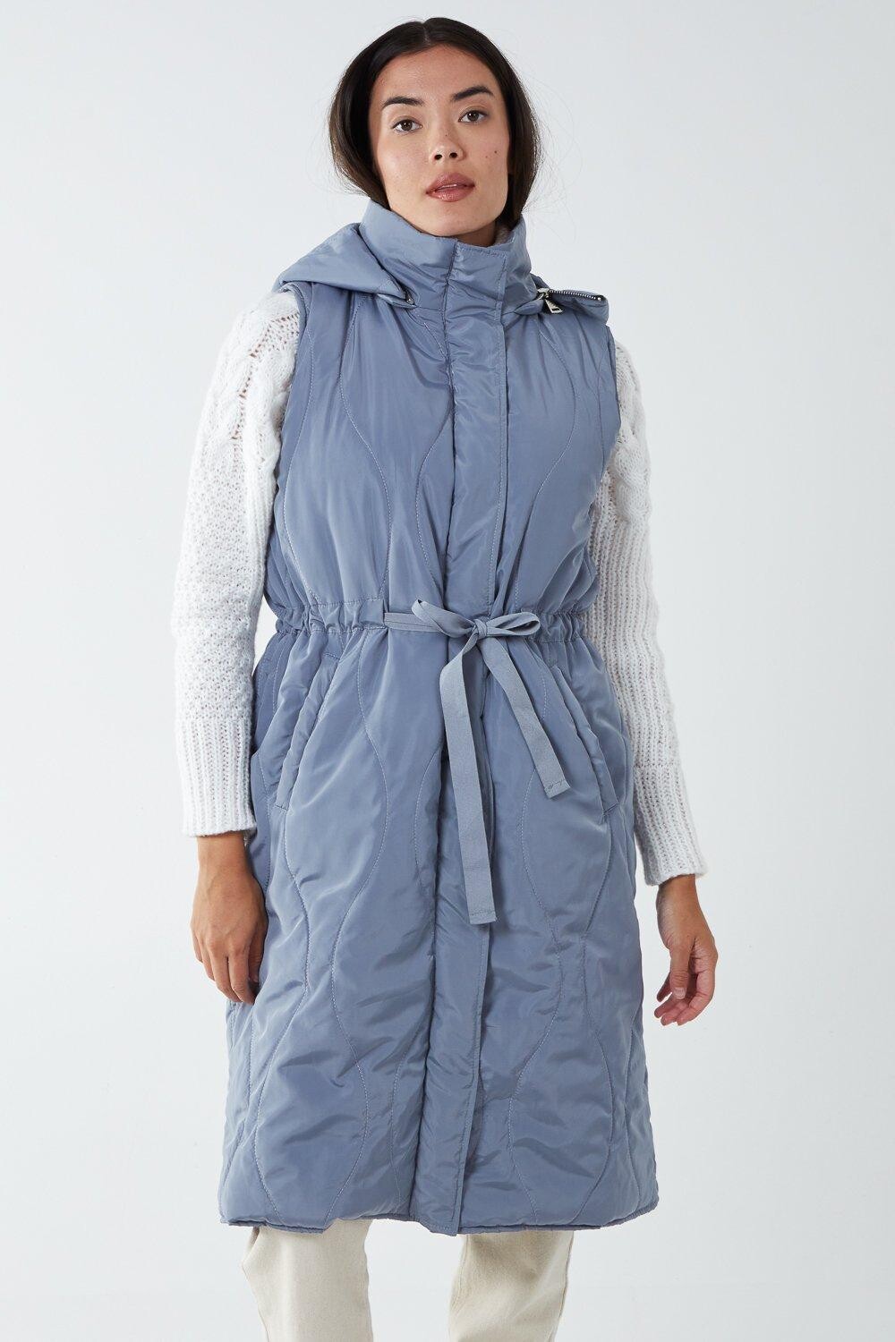 Стеганый жилет с луком Blue Vanilla, серый
Стеганый жилет с луком Blue Vanilla, серый