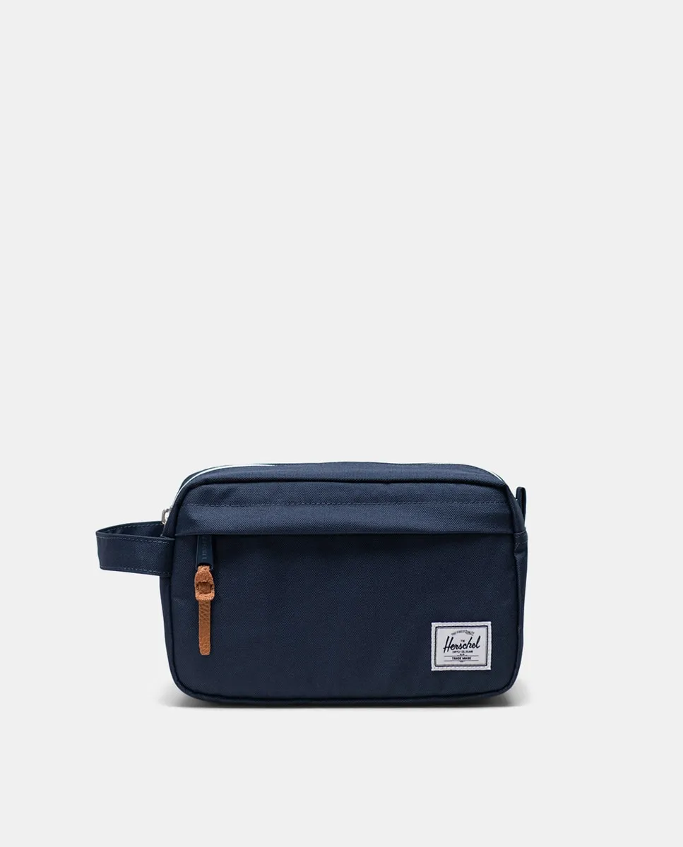 Косметичка Chapter темно-синего цвета с застежкой-молнией Herschel, тёмно-синий
Косметичка Chapter темно-синего цвета с застежкой-молнией Herschel, тёмно-синий