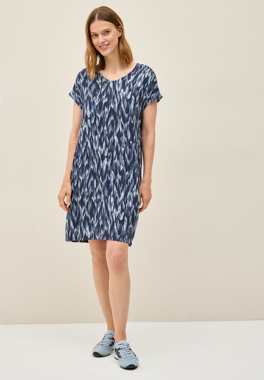 Платье Cecil GEMUSTERTES , Blau/Dark Blue
Платье Cecil GEMUSTERTES , Blau/Dark Blue