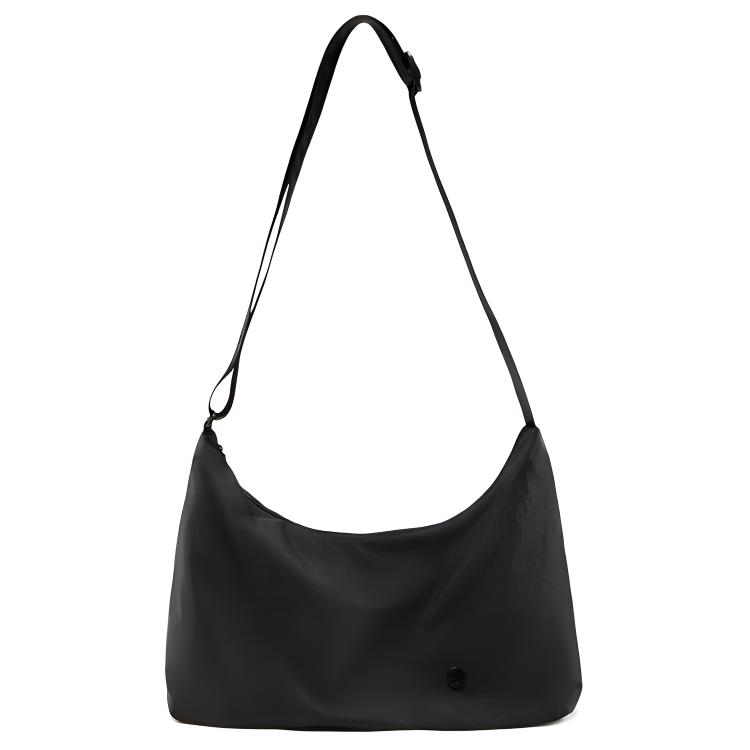 LINING Спортивная нейлоновая сумка через плечо унисекс черная, Black
LINING Спортивная нейлоновая сумка через плечо унисекс черная, Black