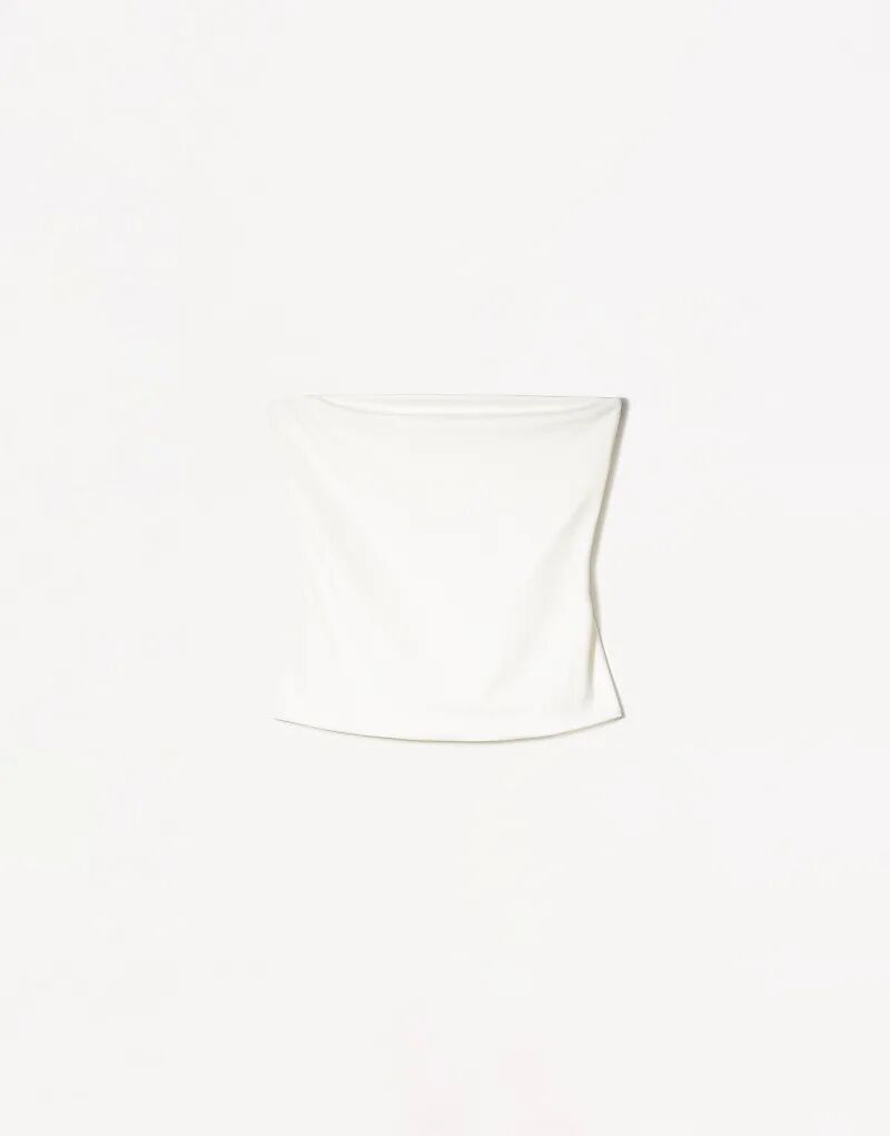 Топ-бандо Bershka белого цвета 
Топ-бандо Bershka белого цвета