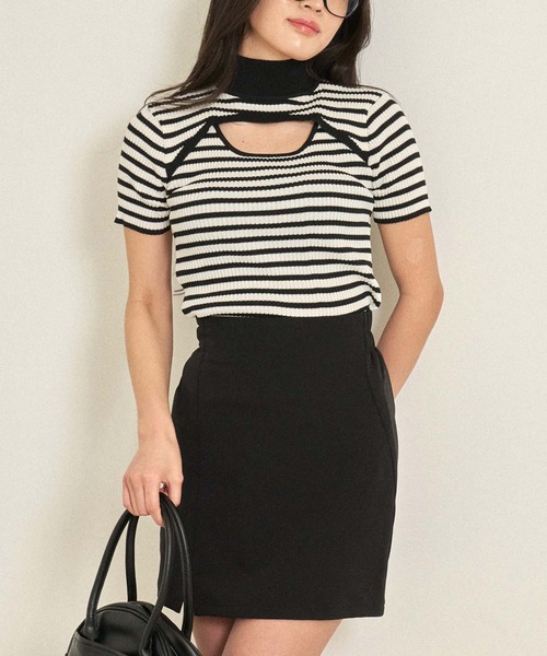 Топ вязаный с высоким воротником и застежкой спереди ANAP, черно-белый
Топ вязаный с высоким воротником и застежкой спереди ANAP, черно-белый