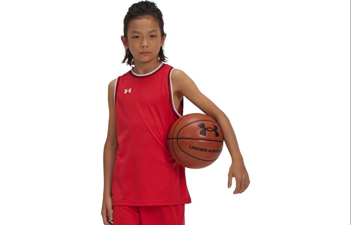 Under Armour Детский комплект красный Kids'
Under Armour Детский комплект красный Kids'