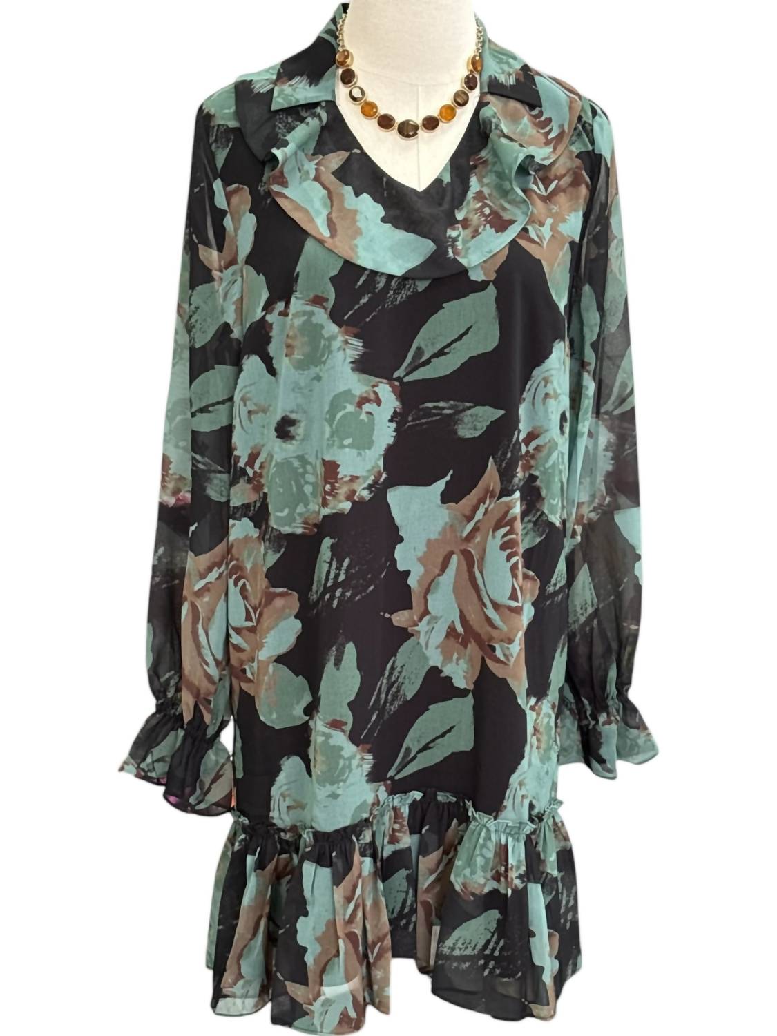 Платье Nova в цвете Jade Blossom maude vivante
Платье Nova в цвете Jade Blossom maude vivante