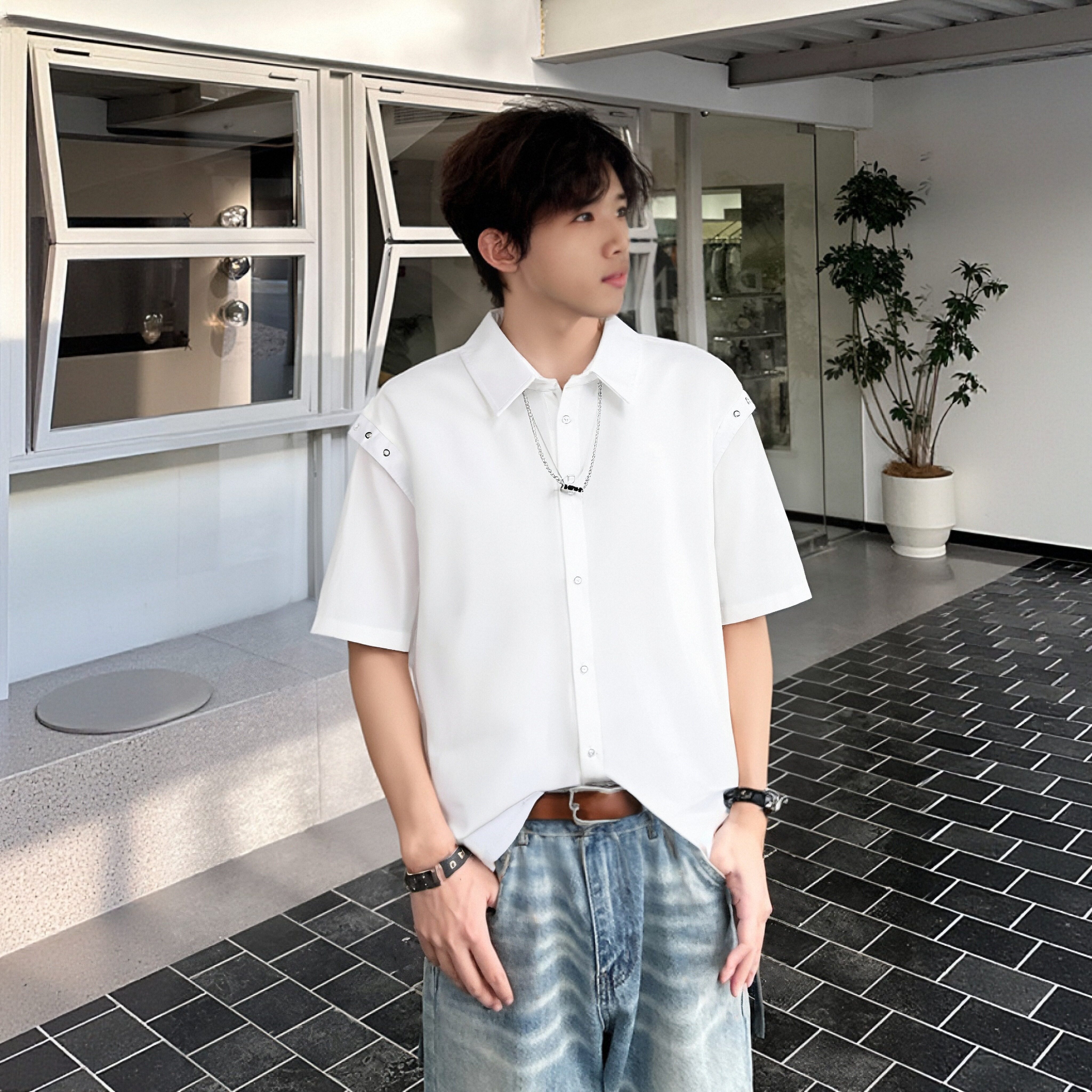 X1617 Рубашка Unisex White Lapel Moderate Others
X1617 Рубашка Unisex White Lapel Moderate Others