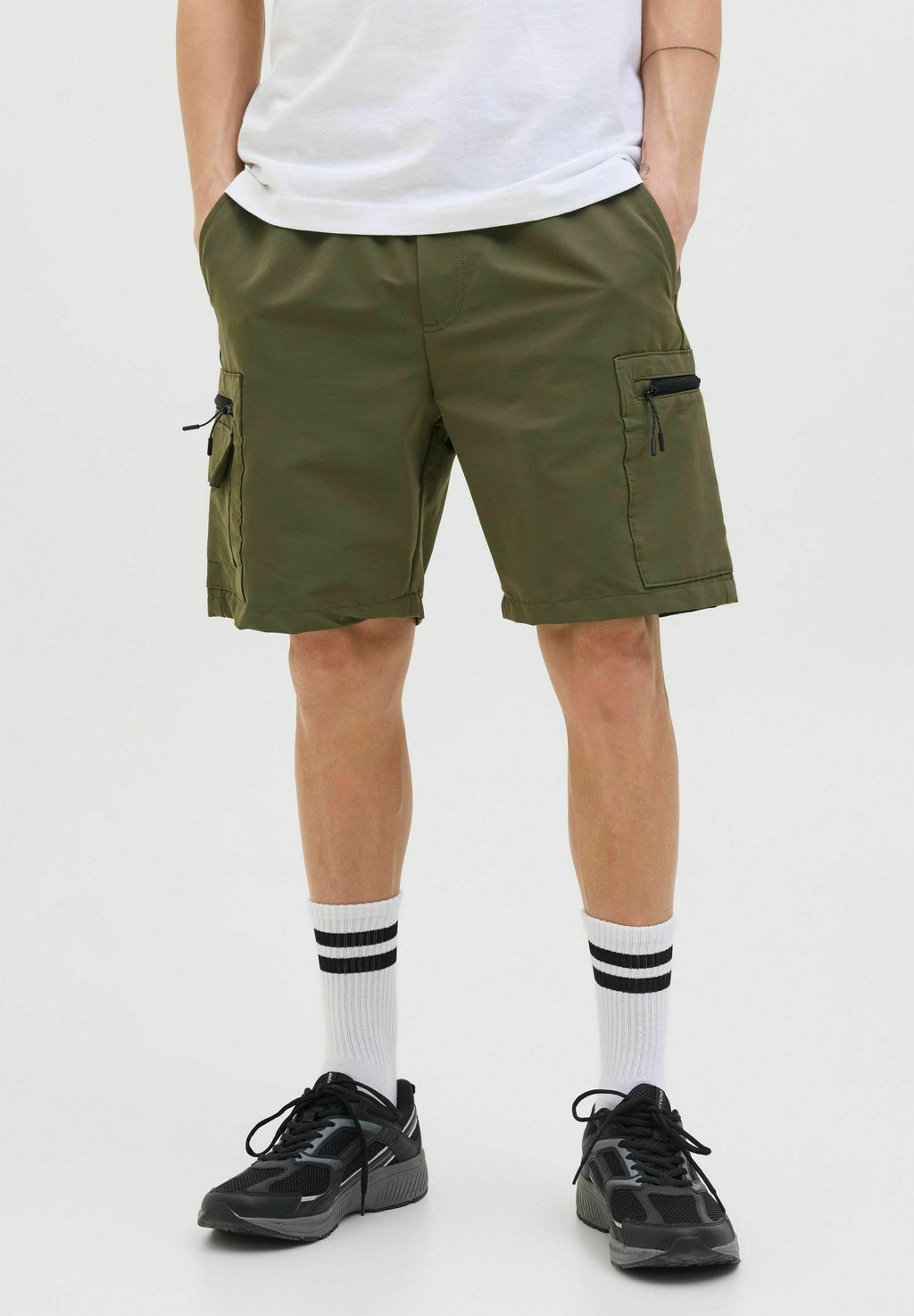 Шорты Jack & Jones, оливковый 
Шорты Jack & Jones, оливковый