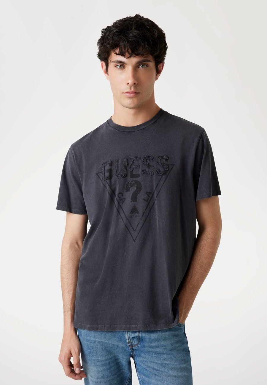 Футболка Guess LOGO-DREIECK, Schwarz/Black, Черный, Футболка Guess LOGO-DREIECK, Schwarz/Black
Футболка Guess LOGO-DREIECK, Schwarz/Black, Черный, Футболка Guess LOGO-DREIECK, Schwarz/Black