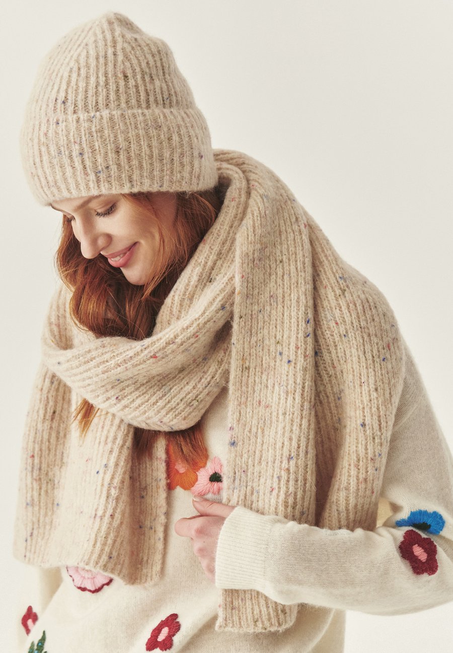 Шапка TATUUM NOPI, Beige Melange/Beige
Шапка TATUUM NOPI, Beige Melange/Beige