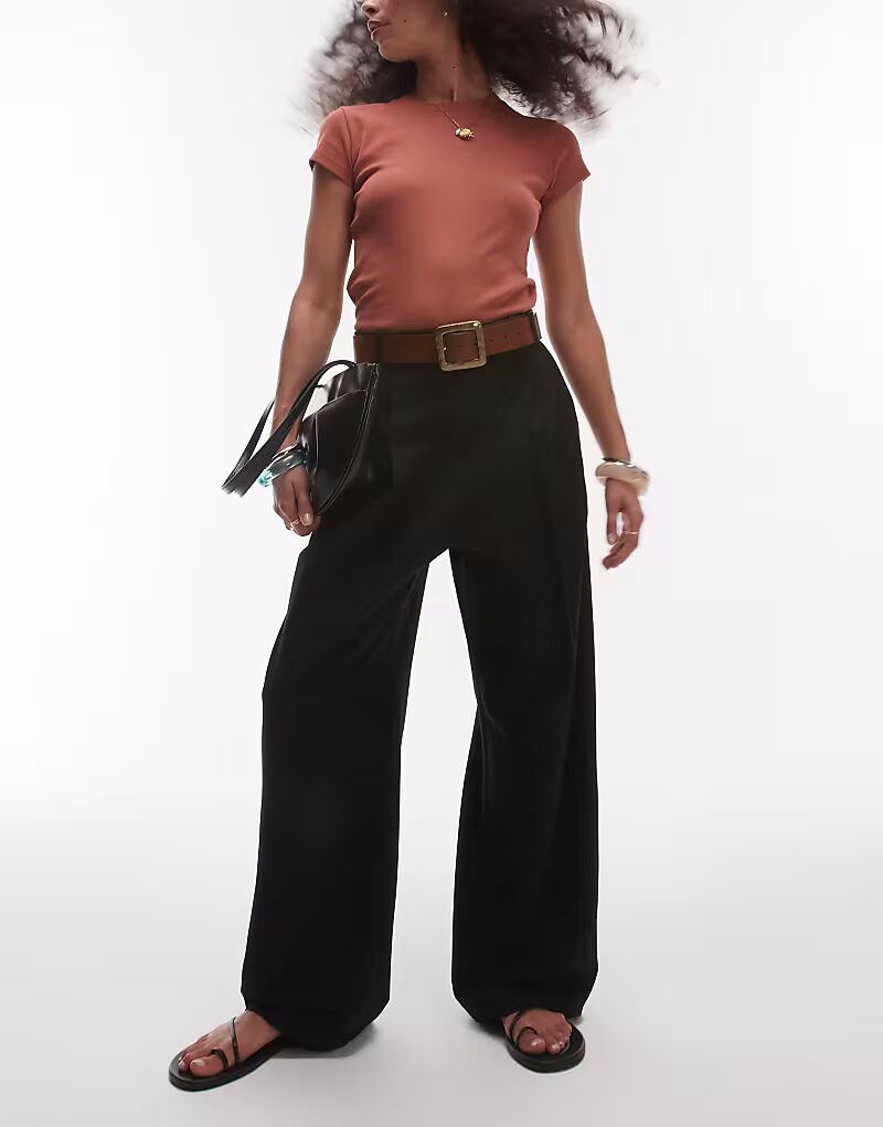 Премиальные прямые брюки Topshop с двойной складкой черного цвета
Премиальные прямые брюки Topshop с двойной складкой черного цвета