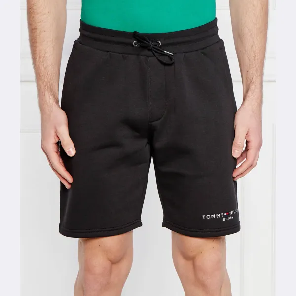 Шорты стандартного кроя Tommy Hilfiger, черный
Шорты стандартного кроя Tommy Hilfiger, черный