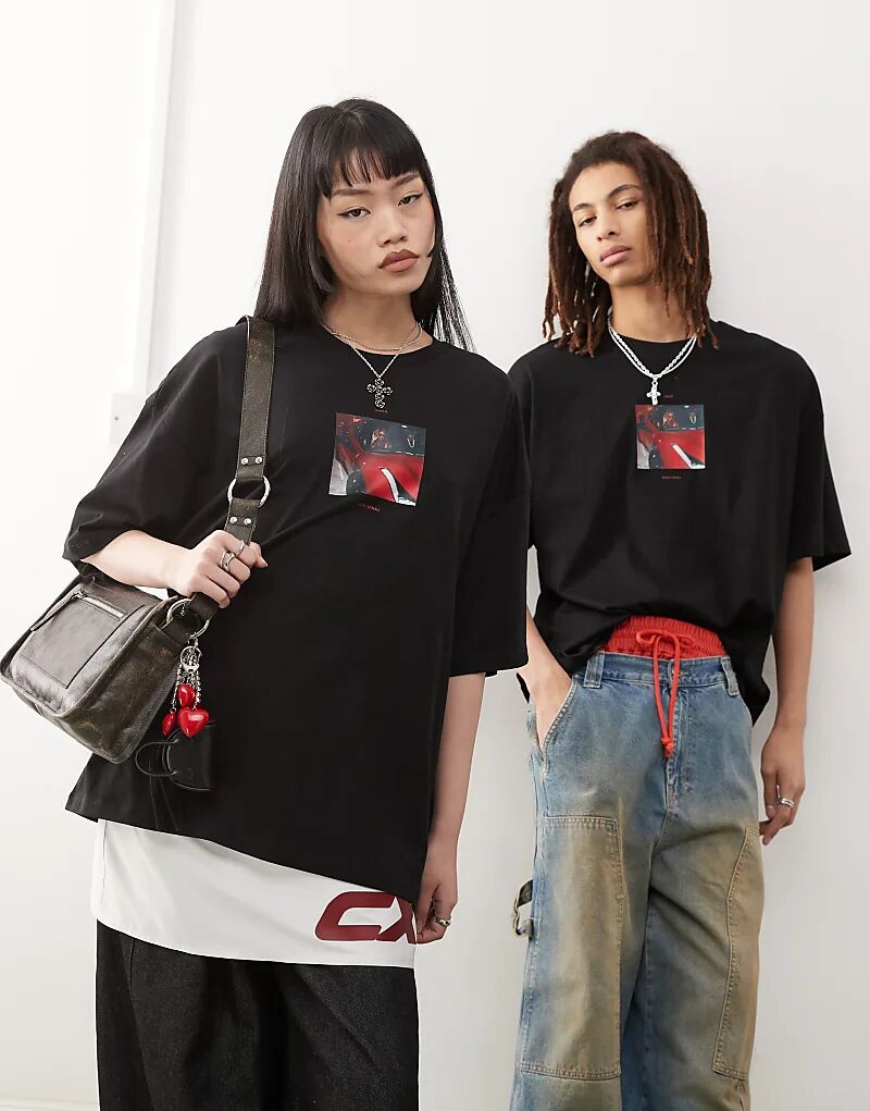 Футболка унисекс COLLUSION черного цвета с официальным фотолицензионным принтом Ники Минаж большого размера
Футболка унисекс COLLUSION черного цвета с официальным фотолицензионным принтом Ники Минаж большого размера