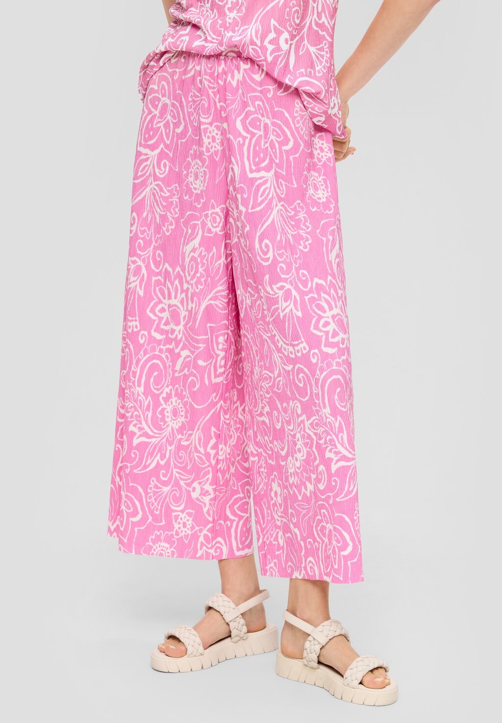 Тканевые брюки s.Oliver, розовый 
Тканевые брюки s.Oliver, розовый