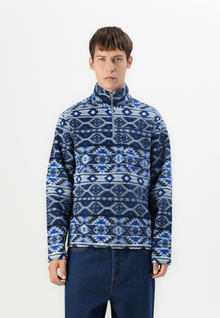 Джемпер Jack & Jones JORIBIZA HALF ZIP, Sky Captain /Dark Blue
Джемпер Jack & Jones JORIBIZA HALF ZIP, Sky Captain /Dark Blue