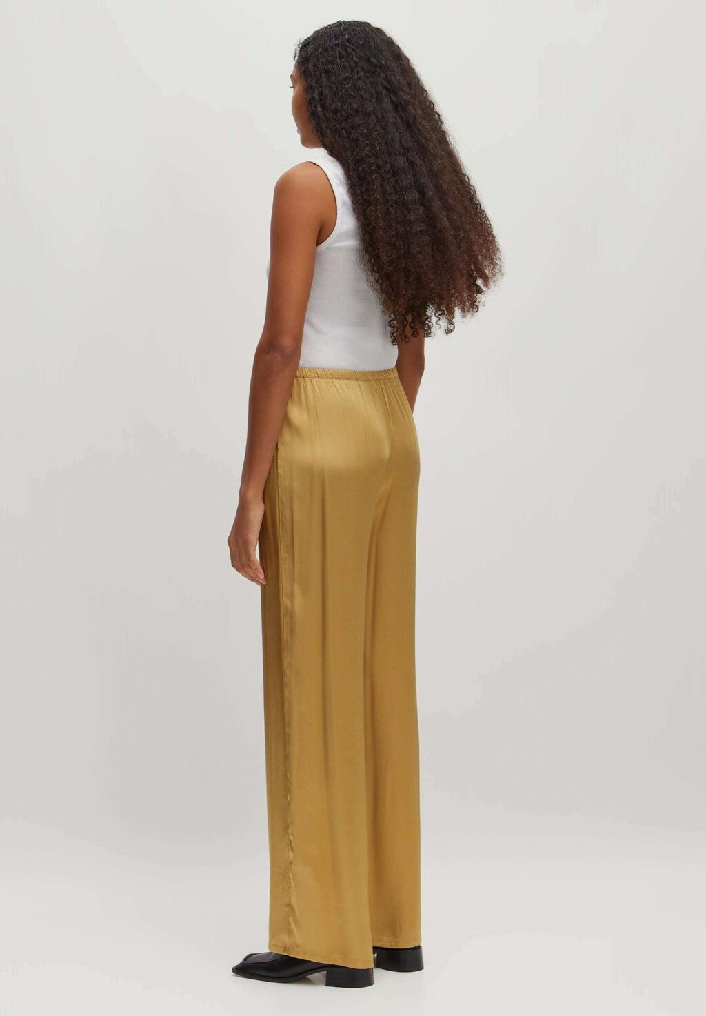 Брюки EDITED, золотой
Брюки EDITED, золотой