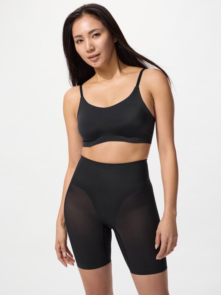 Корректирующие шорты без подкладки Uniqlo, цвет 09 черный
Корректирующие шорты без подкладки Uniqlo, цвет 09 черный