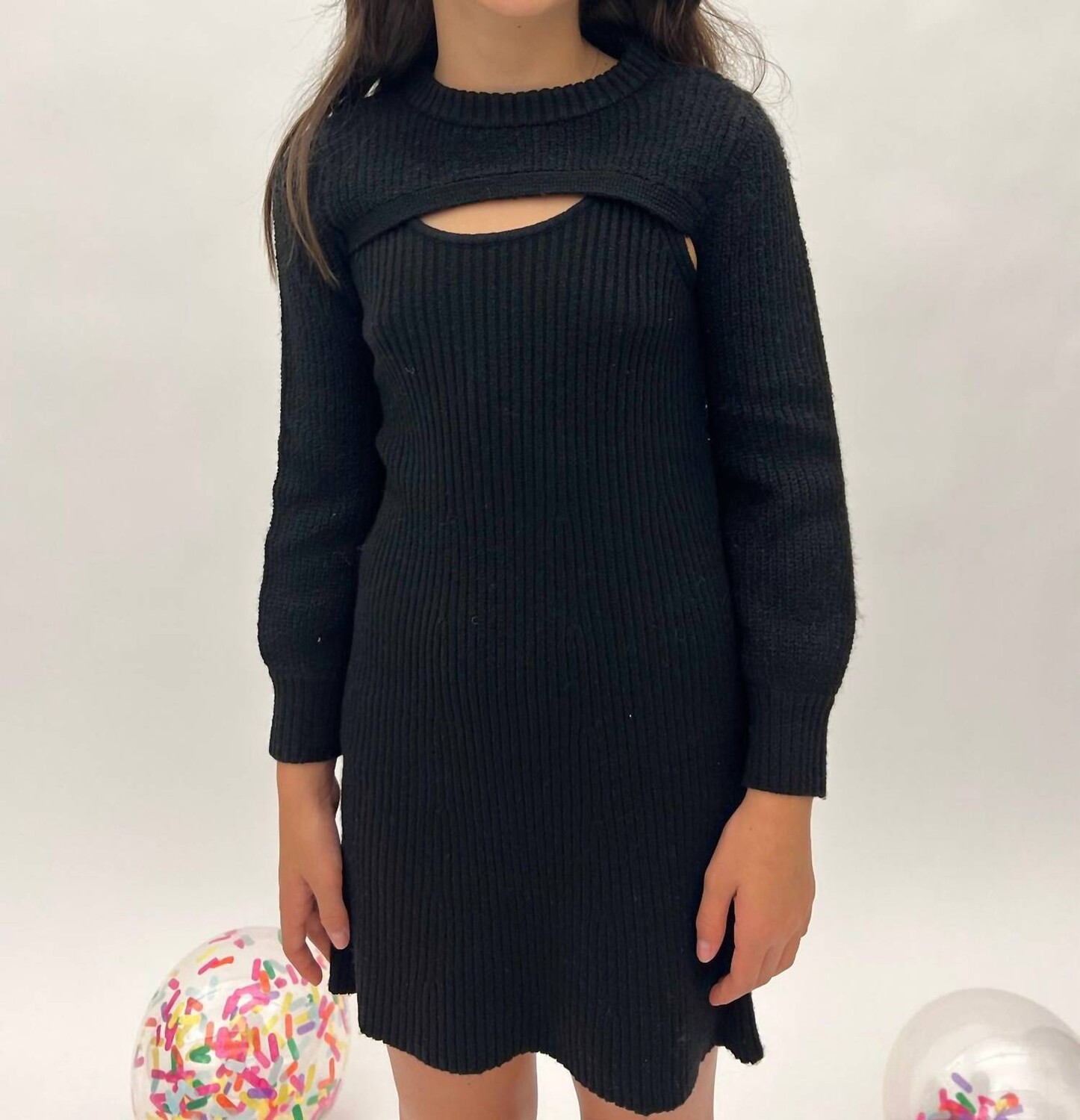 Черное платье в рубчик с длинными рукавами для девочки Design History, черный
Черное платье в рубчик с длинными рукавами для девочки Design History, черный