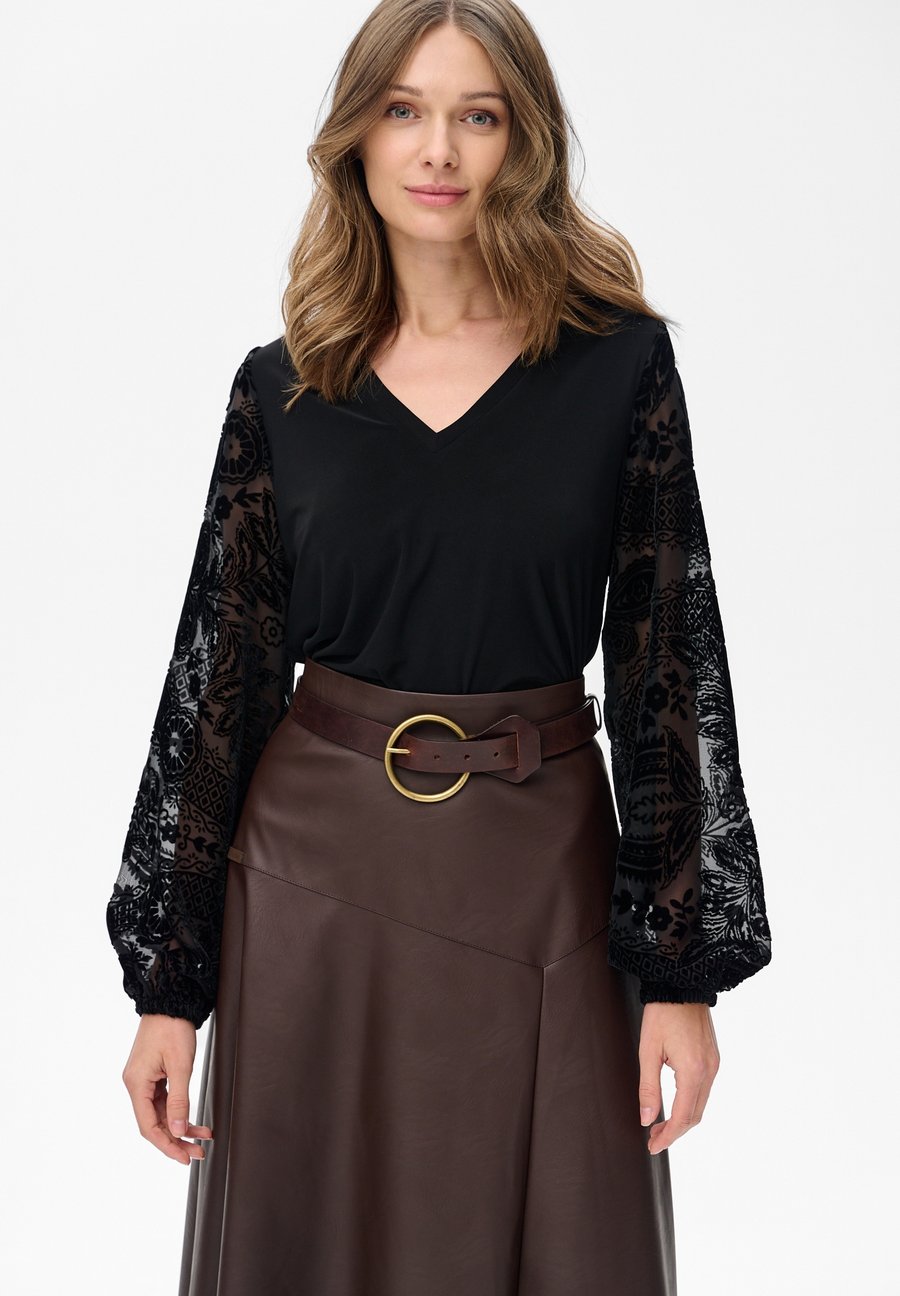 Блуза blue shadow Blouse, Black
Блуза blue shadow Blouse, Black