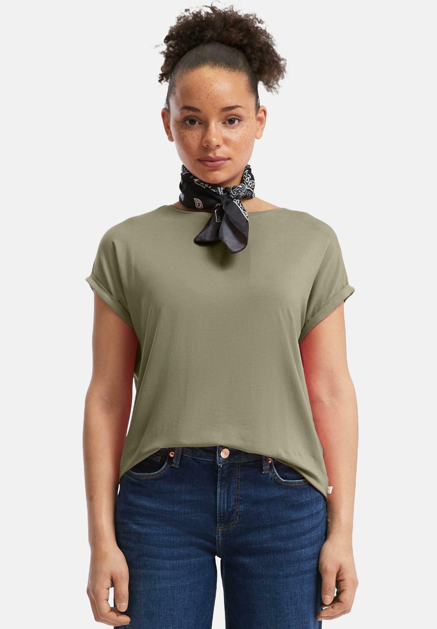 Футболка QS LOOSE FIT, Helles Olivgrün/Dark Green, Зеленый, Футболка QS LOOSE FIT, Helles Olivgrün/Dark Green
Футболка QS LOOSE FIT, Helles Olivgrün/Dark Green, Зеленый, Футболка QS LOOSE FIT, Helles Olivgrün/Dark Green