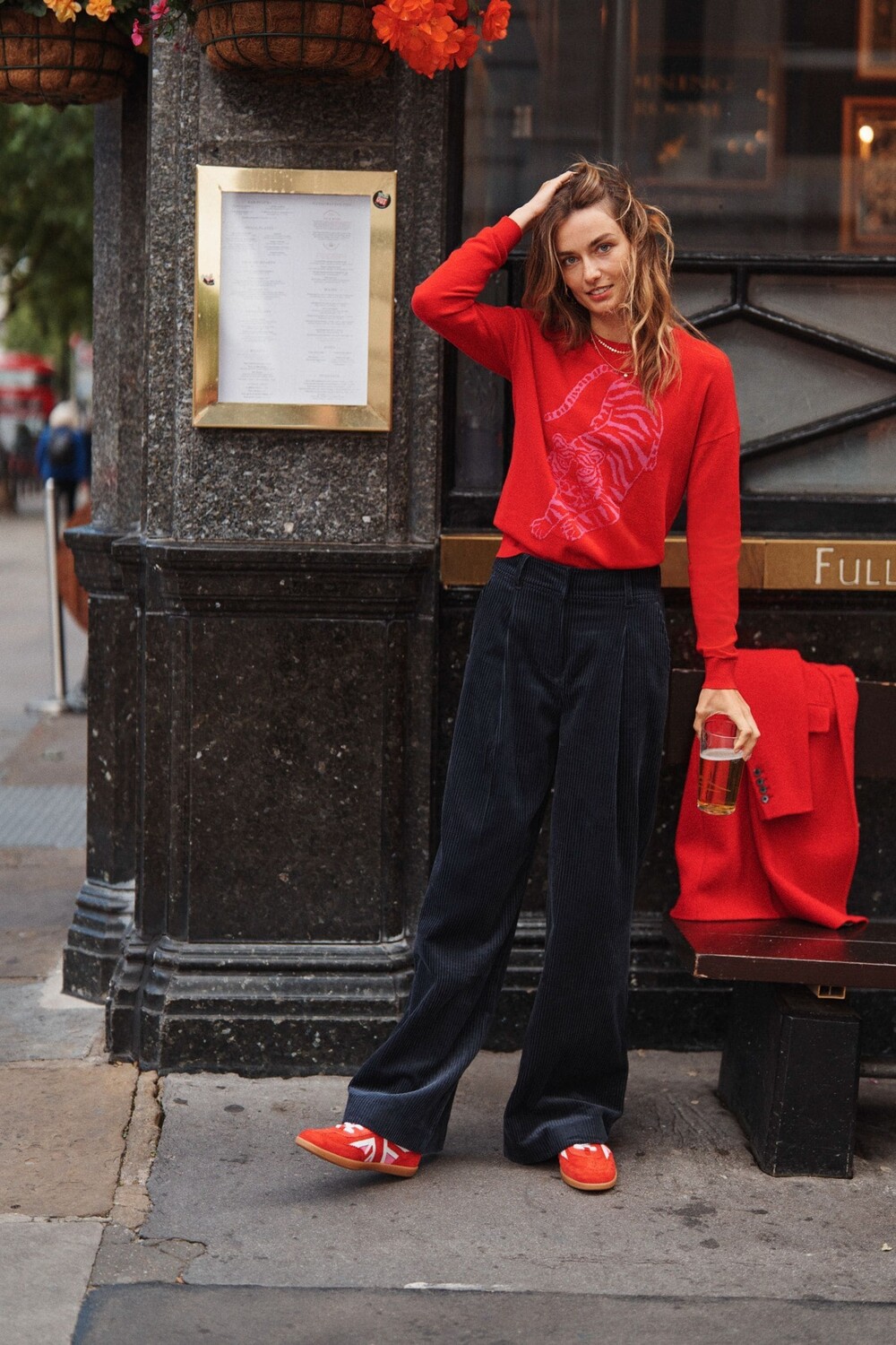 Вельветовые брюки Chiswick Boden, синий
Вельветовые брюки Chiswick Boden, синий