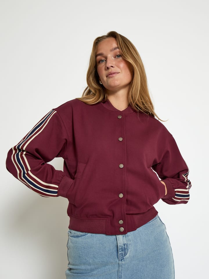 Куртка minus, бордовый
Куртка minus, бордовый