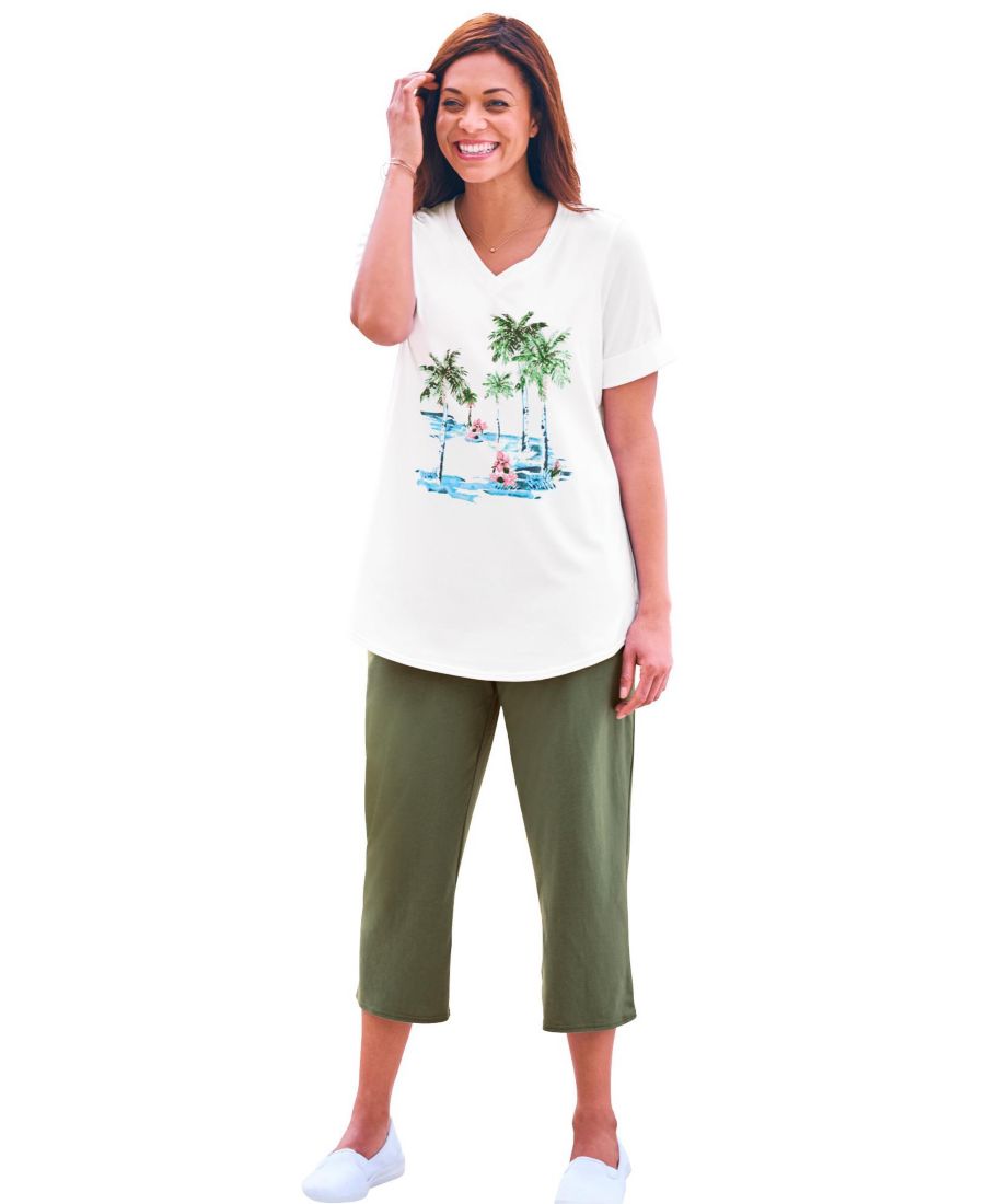 Комплект из двух частей: туника с V-образным вырезом и капри большого размера Woman Within, Dark olive green palms
Комплект из двух частей: туника с V-образным вырезом и капри большого размера Woman Within, Dark olive green palms