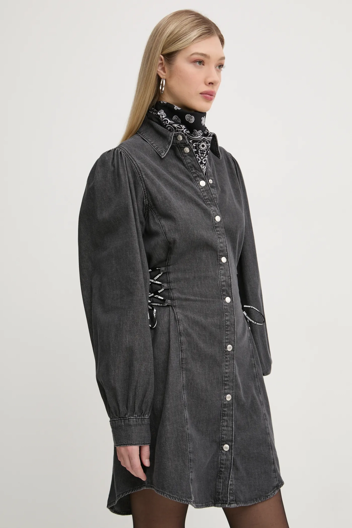 Платье Karl Lagerfeld Jeans, серый
Платье Karl Lagerfeld Jeans, серый