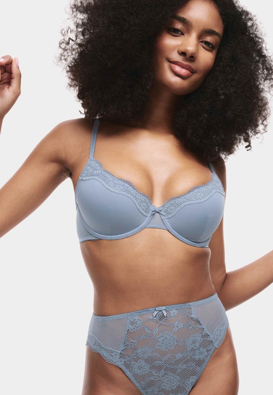 Бюстгальтер Marks & Spencer JASMINE DEMI CUP, Grey Blue/Mottled Blue
Бюстгальтер Marks & Spencer JASMINE DEMI CUP, Grey Blue/Mottled Blue