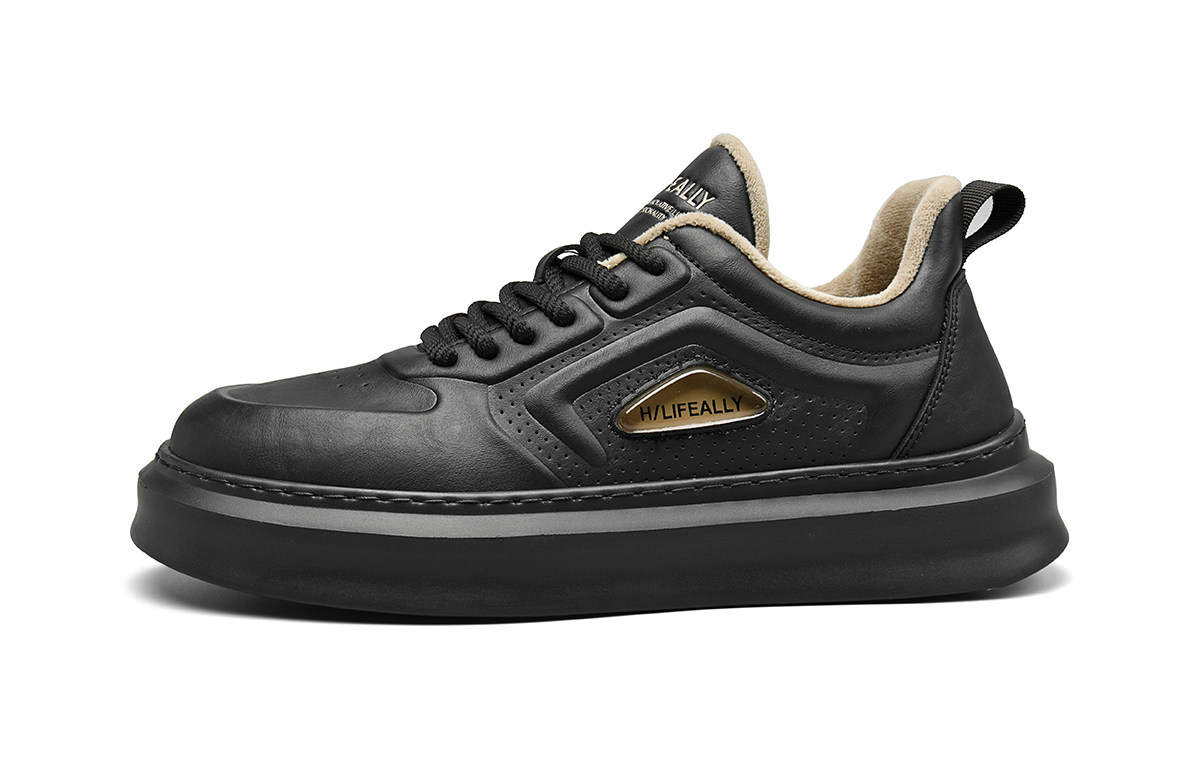 Низкие скейтерские кроссовки мужские HLA, черный
Низкие скейтерские кроссовки мужские HLA, черный