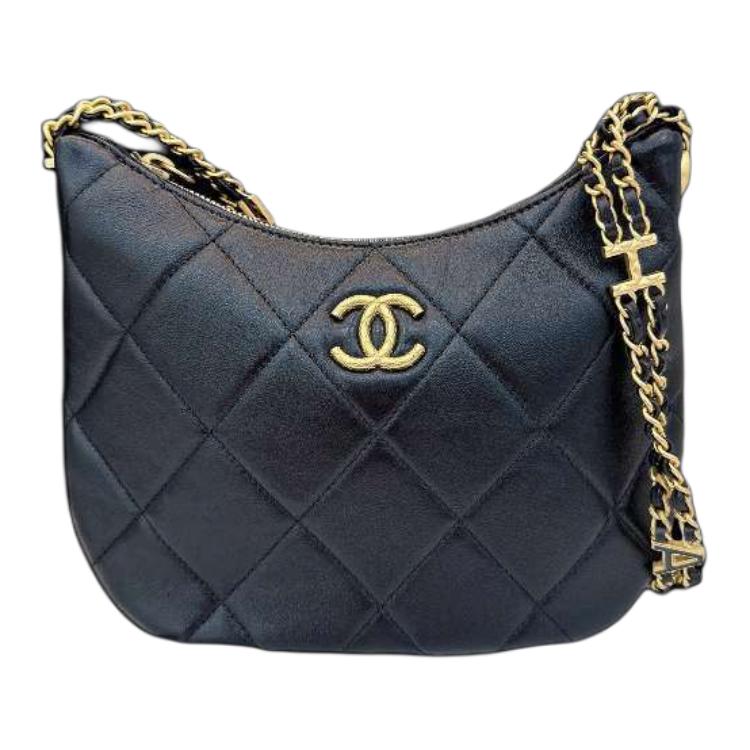 CHANEL Черная золотая гладкая кожаная сумка хобо, хиппи сумка, женская сумка через плечо Black
CHANEL Черная золотая гладкая кожаная сумка хобо, хиппи сумка, женская сумка через плечо Black