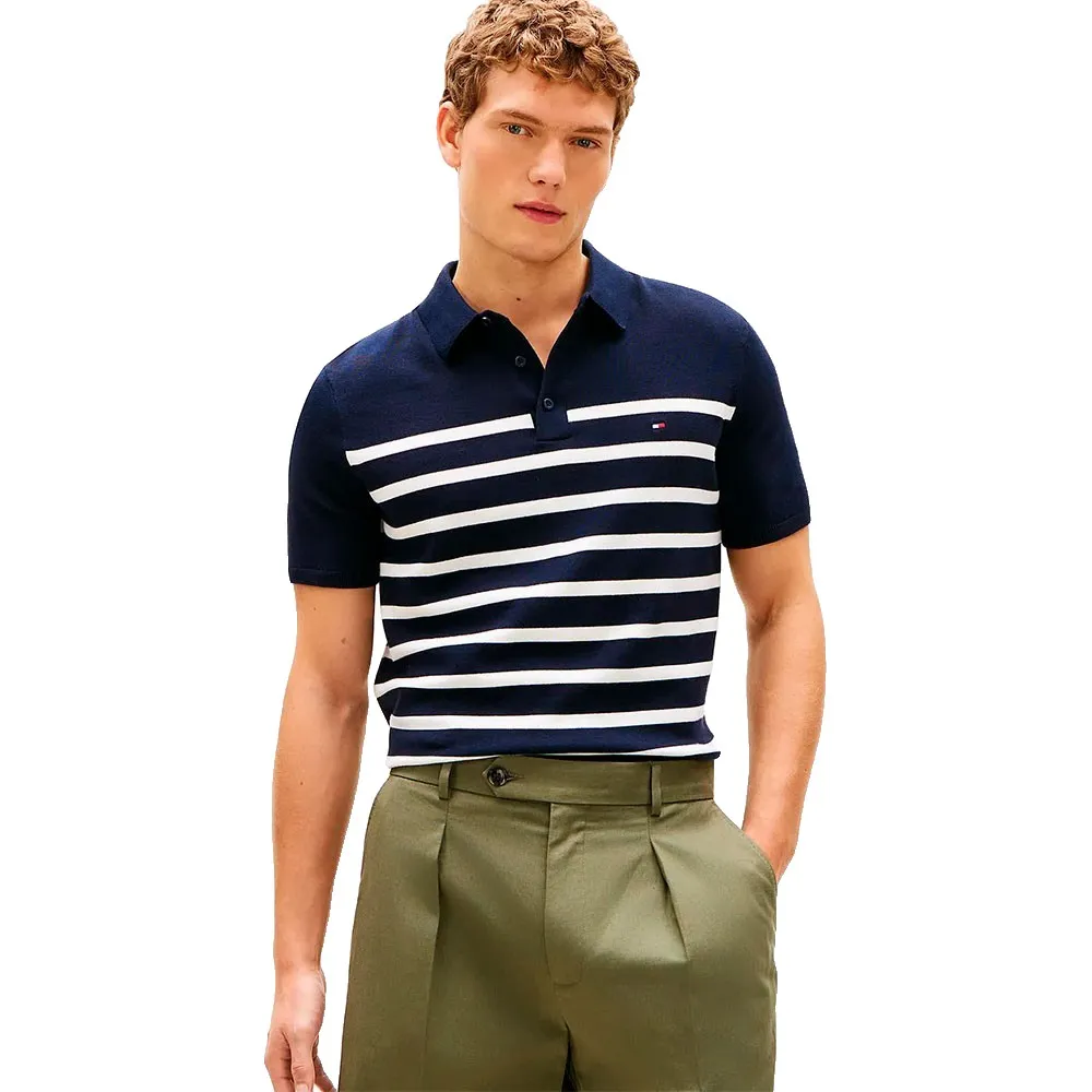 Свитер Tommy Hilfiger Essential, синий
Свитер Tommy Hilfiger Essential, синий