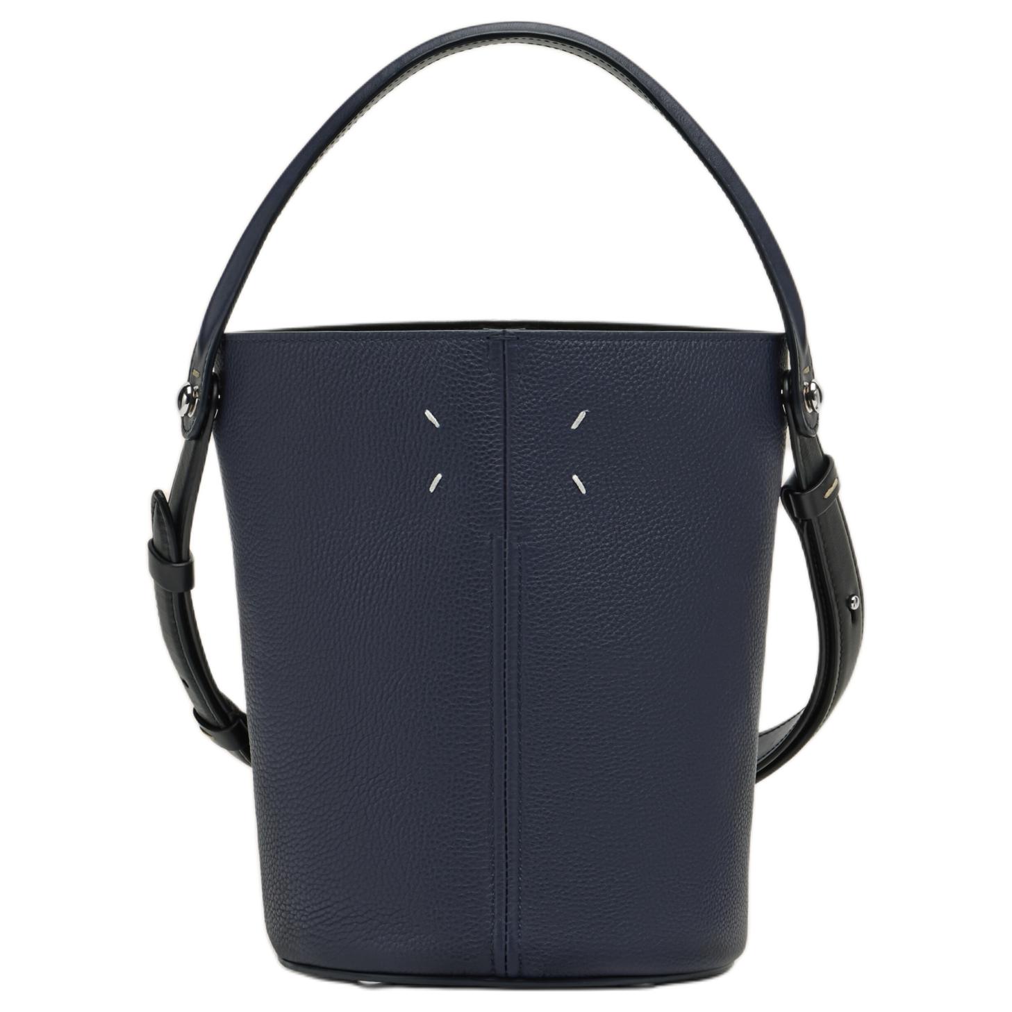 Maison Margiela Кожаная ведерко сумка женская синяя
Maison Margiela Кожаная ведерко сумка женская синяя