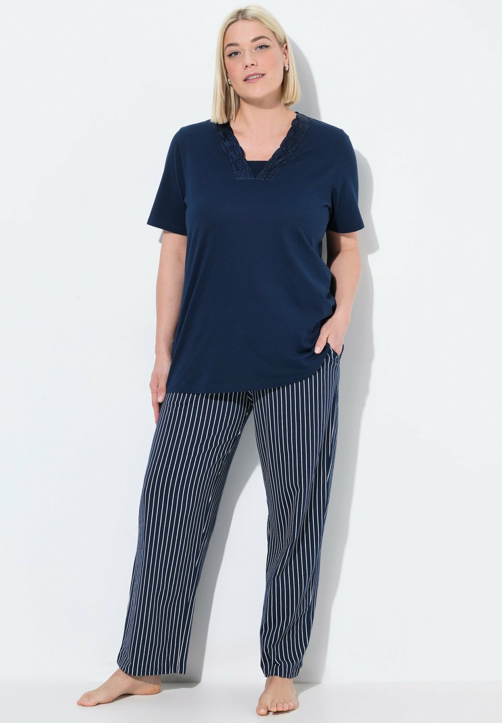 Пижама SET Ulla Popken, мультиколор
Пижама SET Ulla Popken, мультиколор