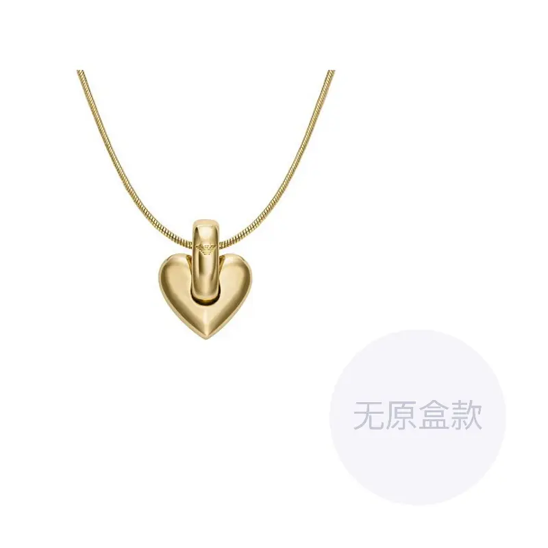 Латунные ожерелья женские золотые EMPORIO ARMANI, золотой
Латунные ожерелья женские золотые EMPORIO ARMANI, золотой