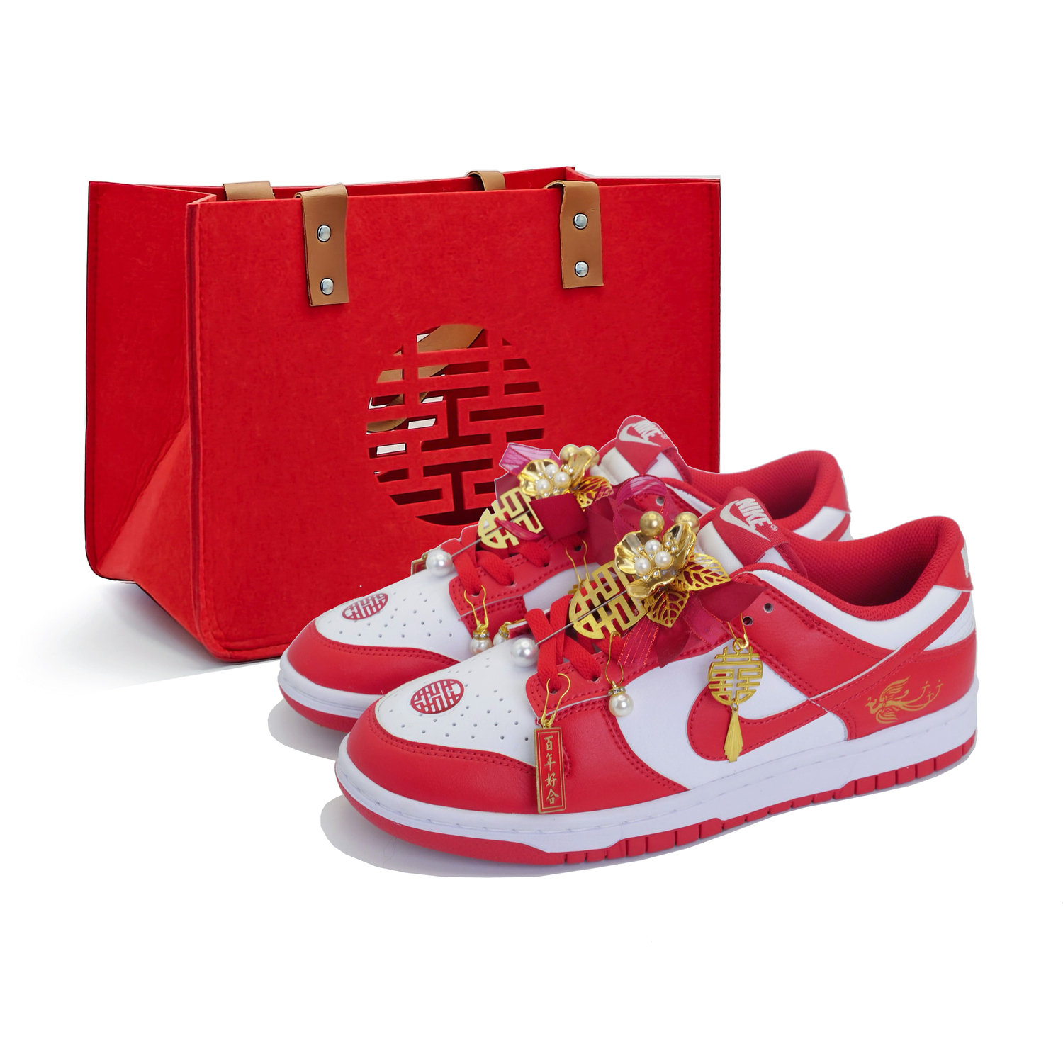 Nike Данк Сто Птиц Приветствуют Феникс Износостойкие Лоу-топ Скейтборд Кроссовки Унисекс Красный Белый - Красный Белый (В комплекте Носки*1, Аксессуары Несколько, Войлочная Сумка 1 Шт)
Nike Данк Сто Птиц Приветствуют Феникс Износостойкие Лоу-топ Скейтборд Кроссовки Унисекс Красный Белый - Красный Белый (В комплекте Носки*1, Аксессуары Несколько, Войлочная Сумка 1 Шт)