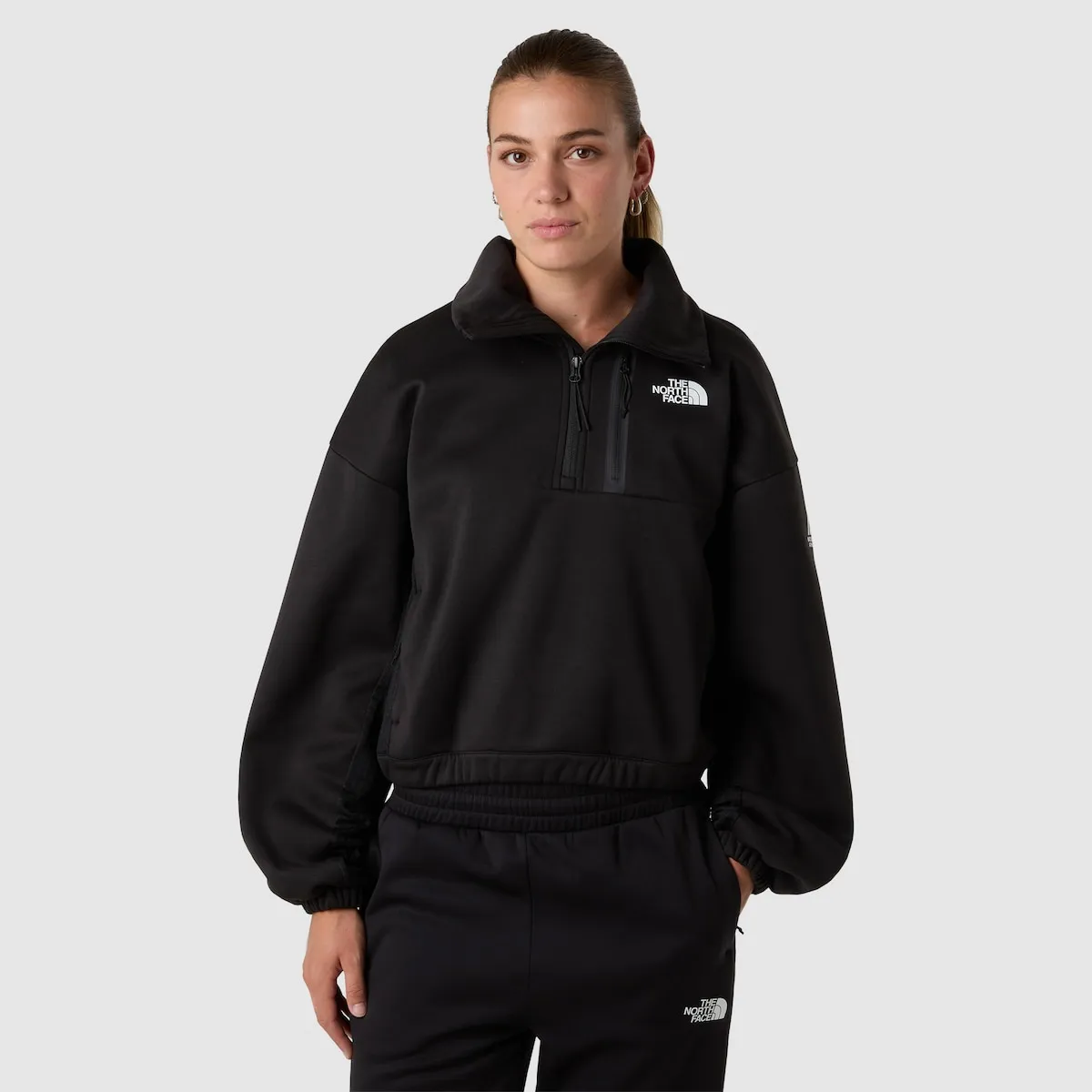 Женская флисовая куртка с высокой горловиной и четвертью молнии Mountain Athletics The North Face, черный
Женская флисовая куртка с высокой горловиной и четвертью молнии Mountain Athletics The North Face, черный