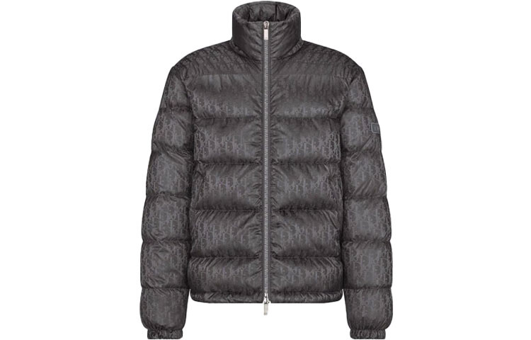 Ежеквартальные новинки пуховик мужской серый Dior, серый
Ежеквартальные новинки пуховик мужской серый Dior, серый