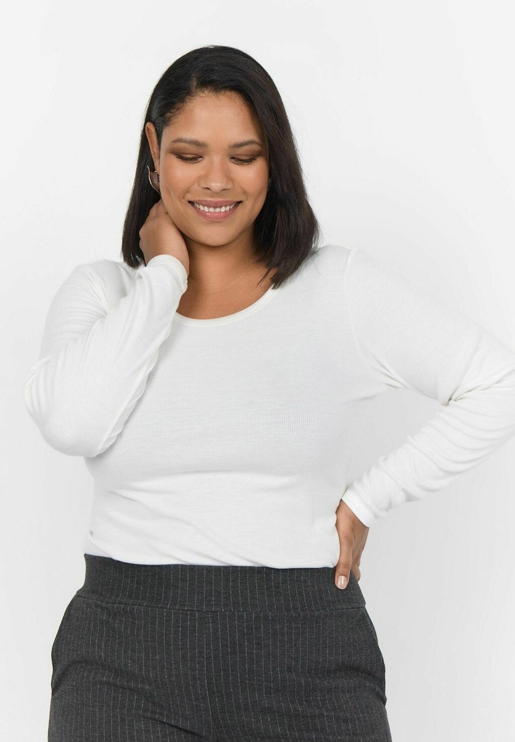 Топ с длинными рукавами SILJA Wasabi Concept, молочный
Топ с длинными рукавами SILJA Wasabi Concept, молочный