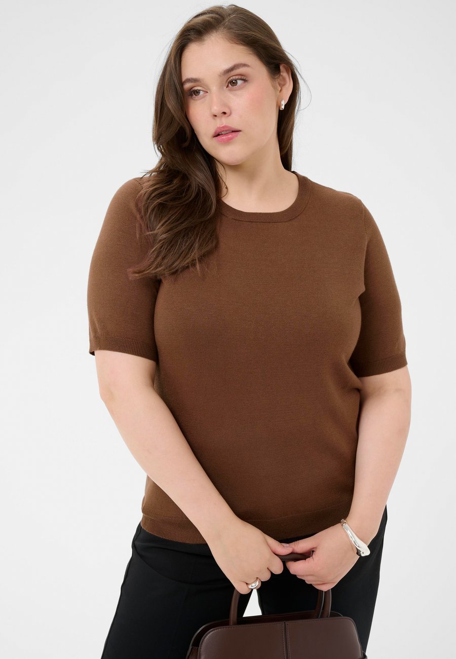 Футболка Kaffe Curve Basic T-shirt, Soft Silt/Brown, Коричневый, Футболка Kaffe Curve Basic T-shirt, Soft Silt/Brown
Футболка Kaffe Curve Basic T-shirt, Soft Silt/Brown, Коричневый, Футболка Kaffe Curve Basic T-shirt, Soft Silt/Brown
