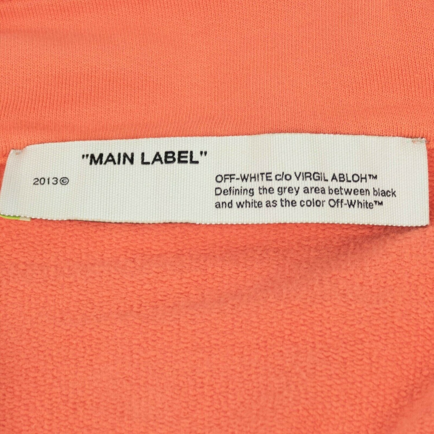 Толстовка Off-White C/O Virgil Abloh Parachute с молнией до половины - Коралловый OFF WHITE C/O VIRGIL ABLOH, оранжевый
Толстовка Off-White C/O Virgil Abloh Parachute с молнией до половины - Коралловый OFF WHITE C/O VIRGIL ABLOH, оранжевый