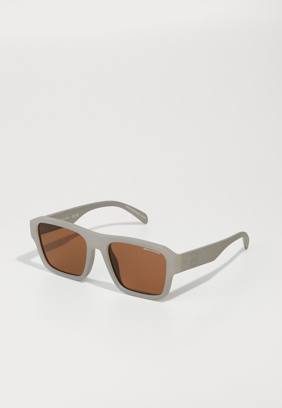 Солнцезащитные очки Armani Exchange Sunglasses, Matte Opal Grey/Grey
Солнцезащитные очки Armani Exchange Sunglasses, Matte Opal Grey/Grey