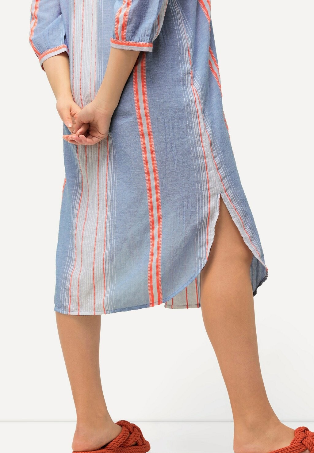 Повседневное платье STRIPE 3/4 SLEEV V-NECK Ulla Popken, светло-голубой
Повседневное платье STRIPE 3/4 SLEEV V-NECK Ulla Popken, светло-голубой