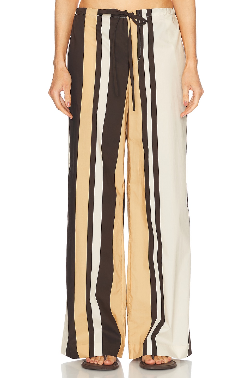 Свободные брюки Savanna SIR., цвет Catina Stripe
Свободные брюки Savanna SIR., цвет Catina Stripe