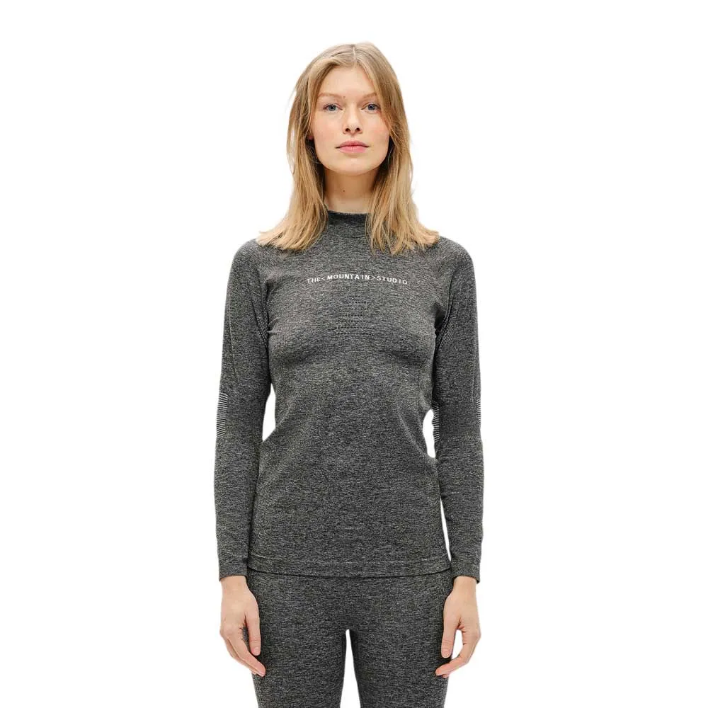 Базовый слой The Mountain Studio Base high crew, серый
Базовый слой The Mountain Studio Base high crew, серый