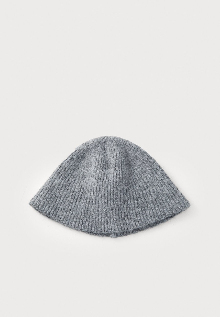 Шапка Zign Beanie, Grey
Шапка Zign Beanie, Grey