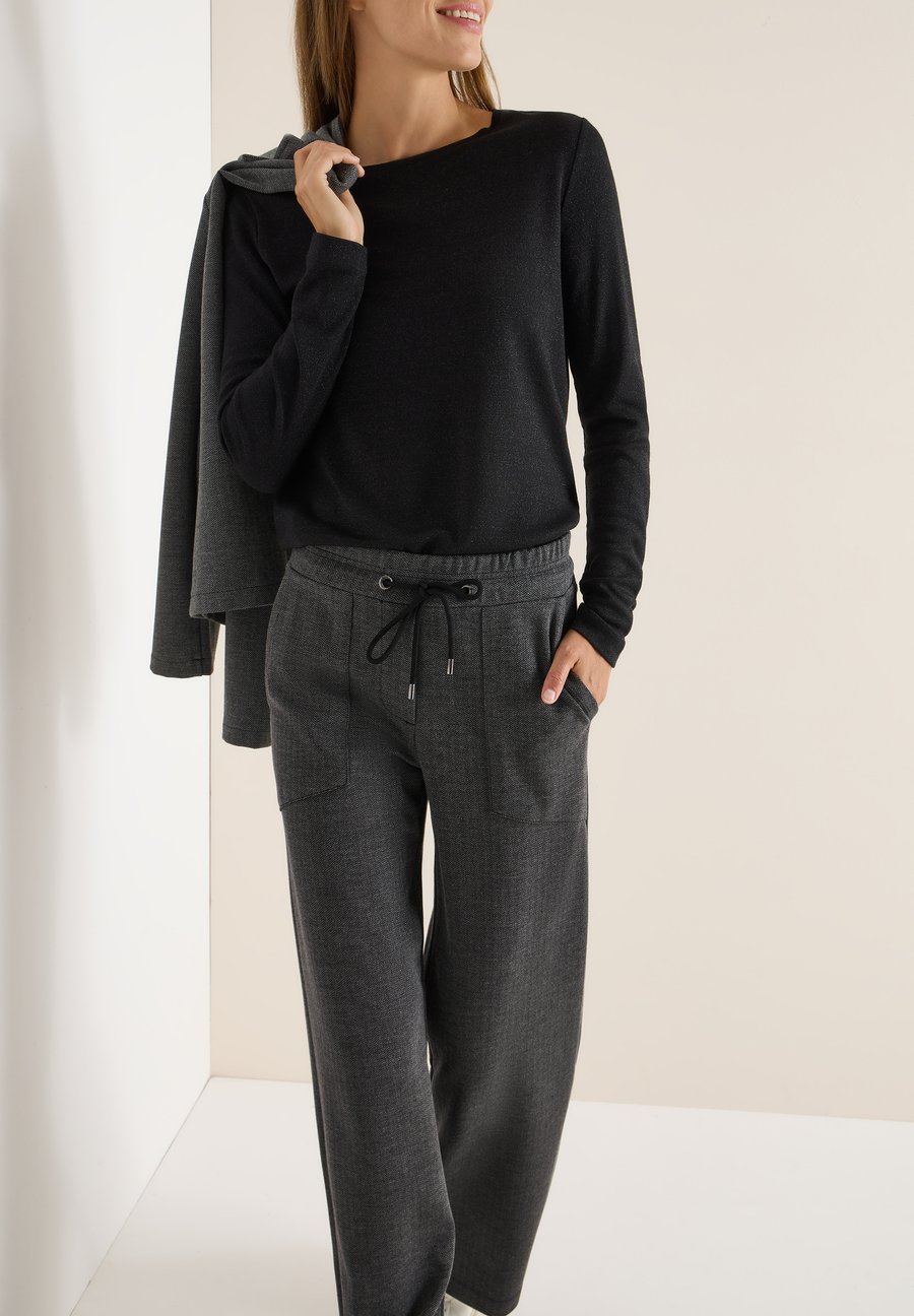 Брюки Cecil WIDE, Schwarz/Black
Брюки Cecil WIDE, Schwarz/Black