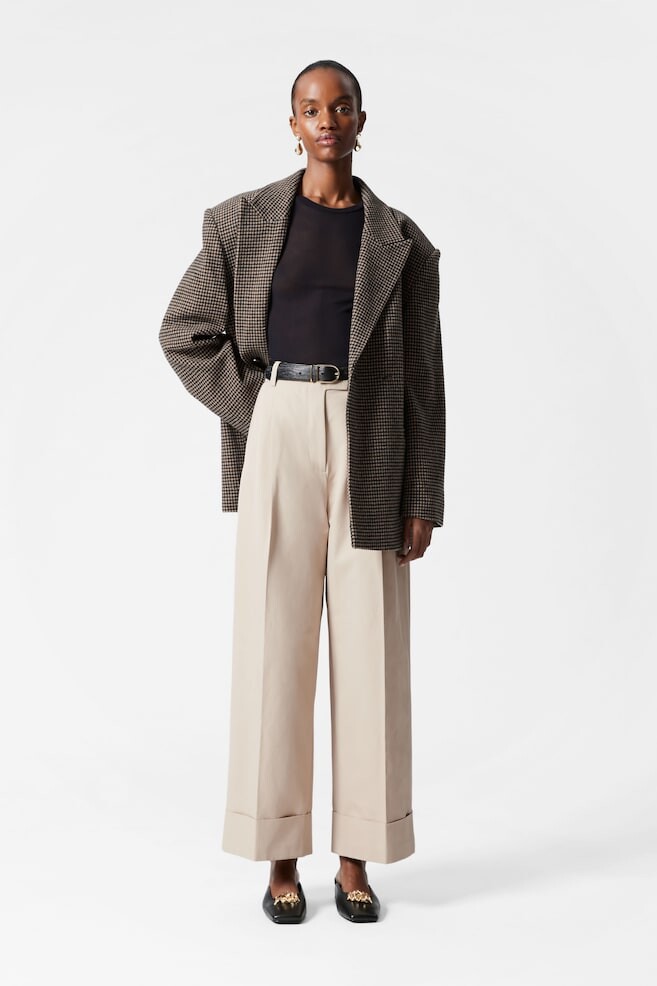 Брюки со складками & Other Stories, бежевый
Брюки со складками & Other Stories, бежевый